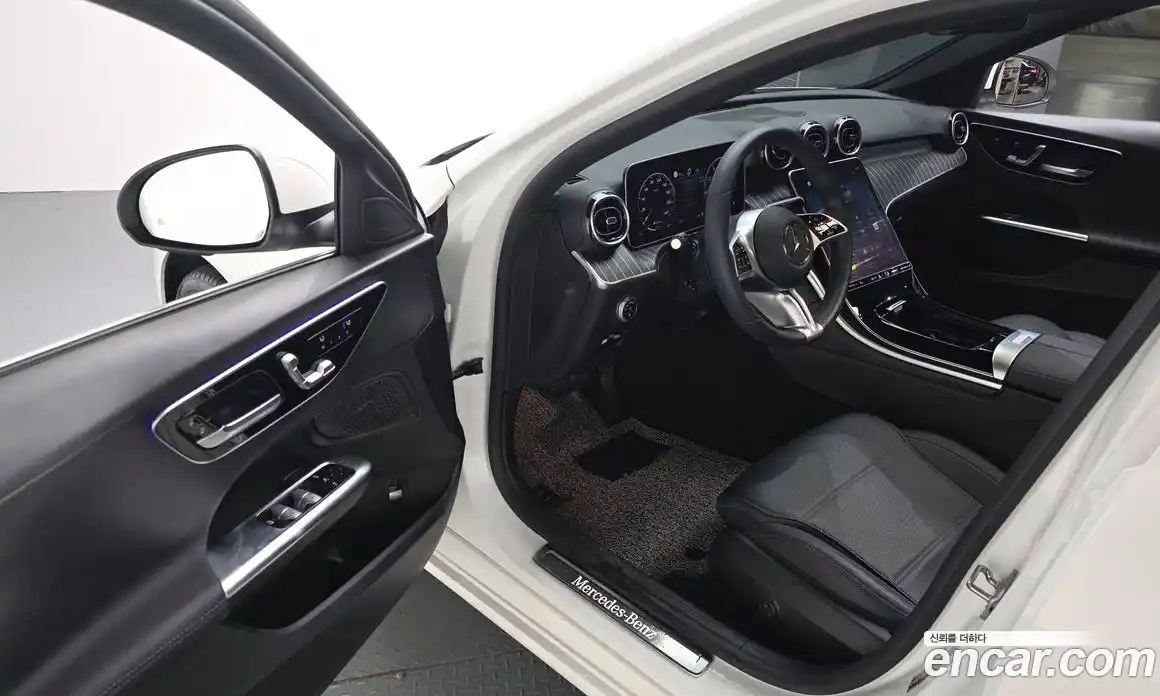Mercedes-Benz C-Class 2024 2.0 гидро в Москве № 174081, фото 11