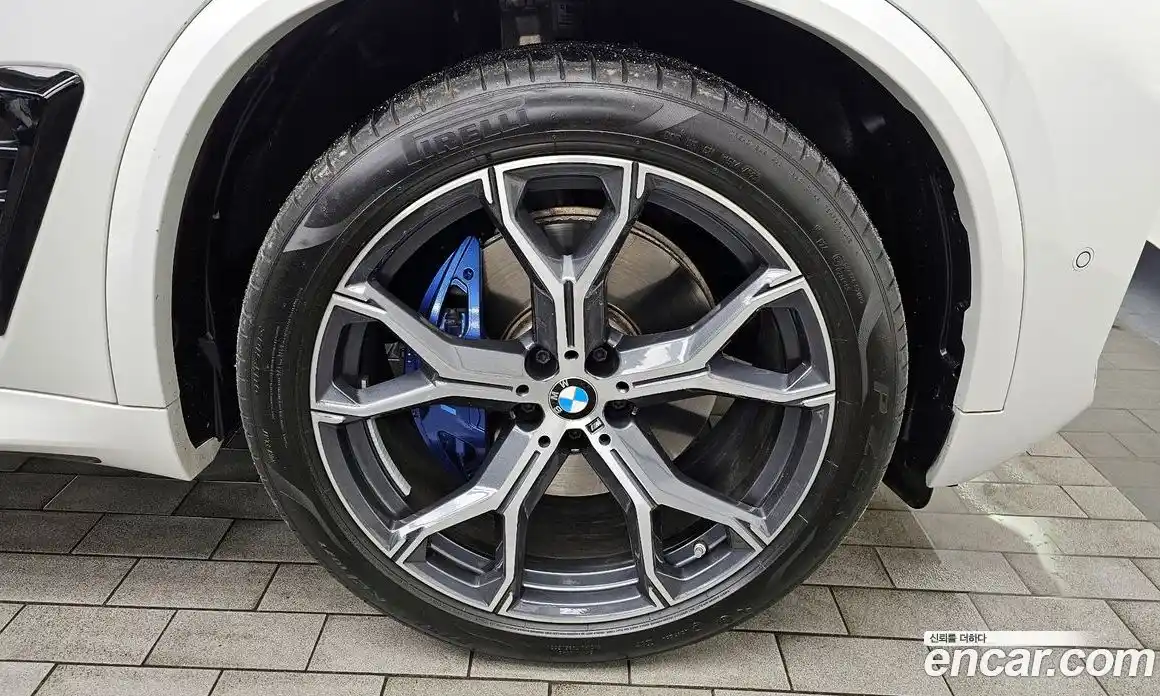 BMW X5 2024 3.0 гидро в Москве № 188885, фото 5