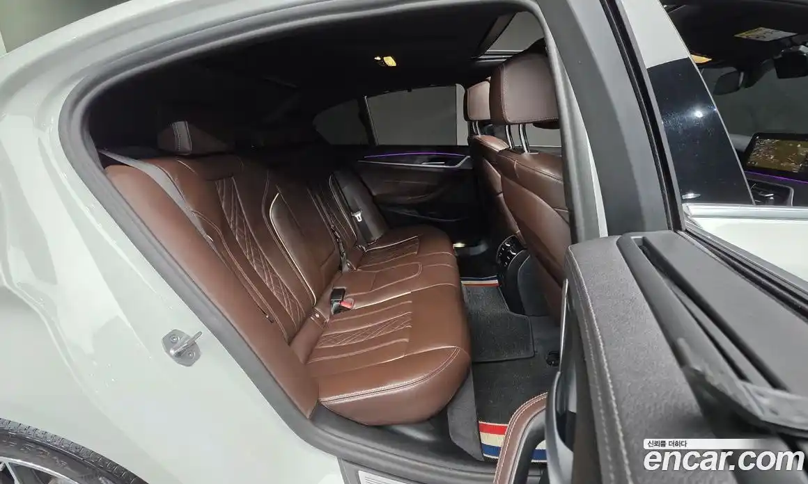 BMW 5-Series 2022 2.0 гидро в Москве, фото 19