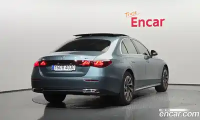 Mercedes-Benz E-Class 2024 2.0 гидро в Москве № 193958, миниатюра 2