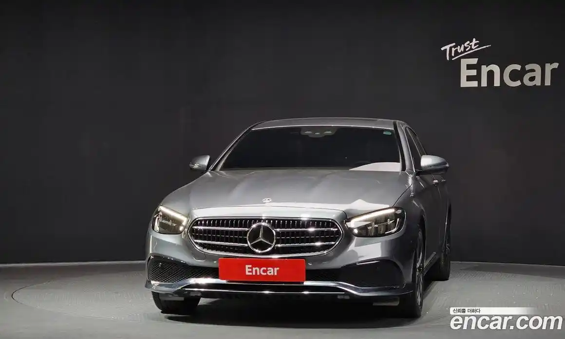 Mercedes-Benz E-Class 2021 2.0 гидро в Москве № 194268, фото 3