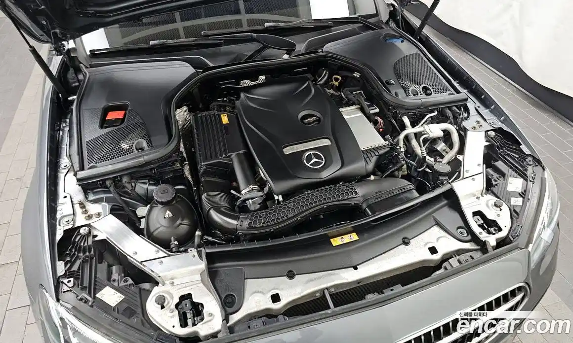 Mercedes-Benz E-Class 2021 2.0 гидро в Москве № 194268, фото 6