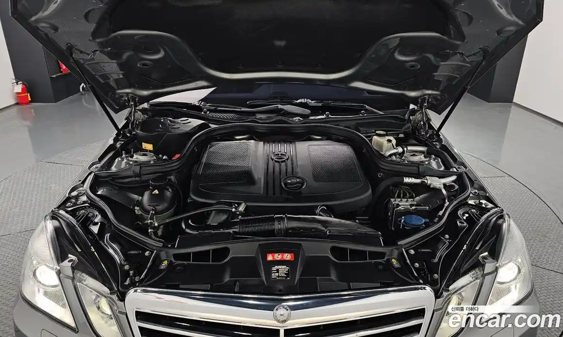 Mercedes-Benz E-Class 2012 2.1 гидро в Москве № 194887, фото 6