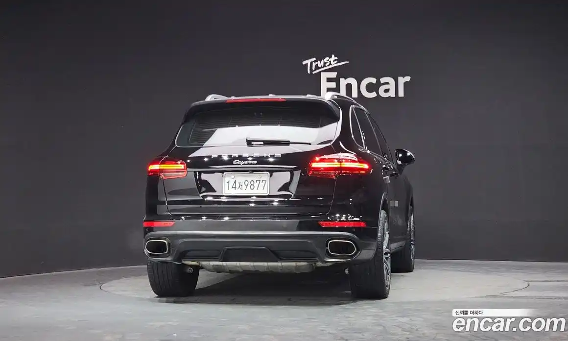 Porsche Cayenne 2016 3.6 гидро в Москве № 194959, фото 4