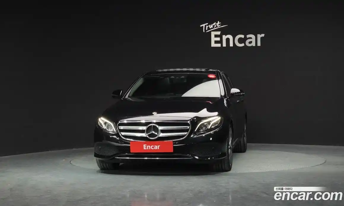 Mercedes-Benz E-Class 2018 2.0 гидро, фото 3