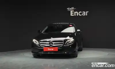 Mercedes-Benz E-Class 2018 2.0 гидро, миниатюра 3