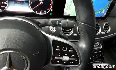 Mercedes-Benz E-Class 2018 2.0 гидро, миниатюра 9