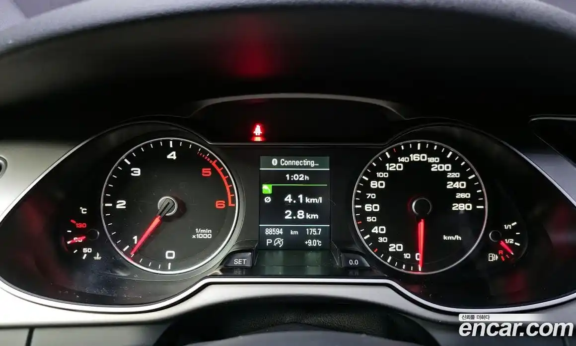 Audi A4 2015 2.0 гидро в Москве № 196369, фото 8