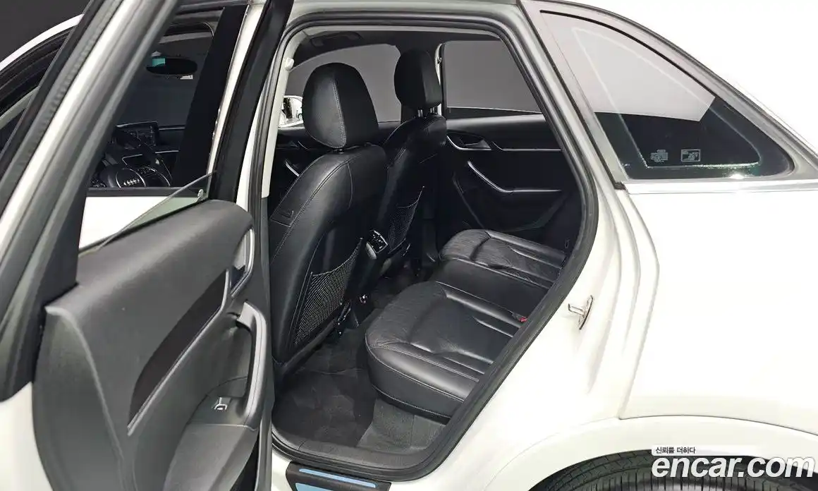 Audi Q3 2015 2.0 гидро в Москве № 196396, фото 11