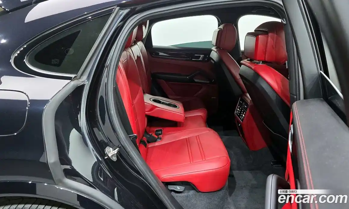 Porsche Cayenne 2022 3.0 гидро в Москве № 197482, фото 12