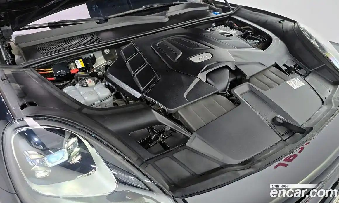 Porsche Cayenne 2022 3.0 гидро в Москве № 197482, фото 6