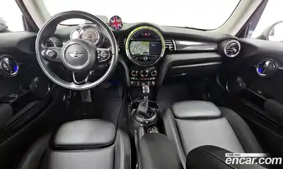 Mini Cooper 2017 2.0 гидро в Москве № 198353, миниатюра 7