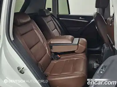 Volkswagen Tiguan 2012 2.0 гидро в Москве № 199331, миниатюра 12