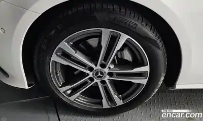 Mercedes-Benz E-Class 2023 2.0 гидро, миниатюра 5