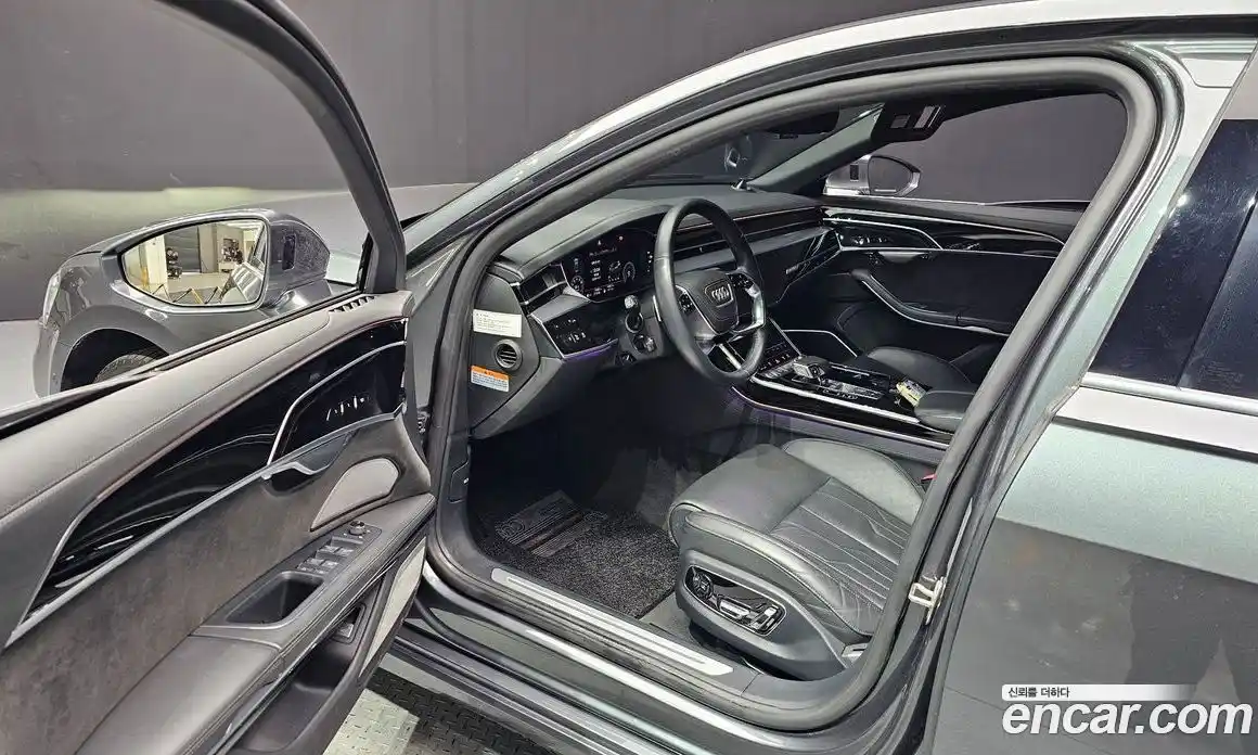 Audi A8 2020 3.0 гидро в Москве № 212402, фото 11