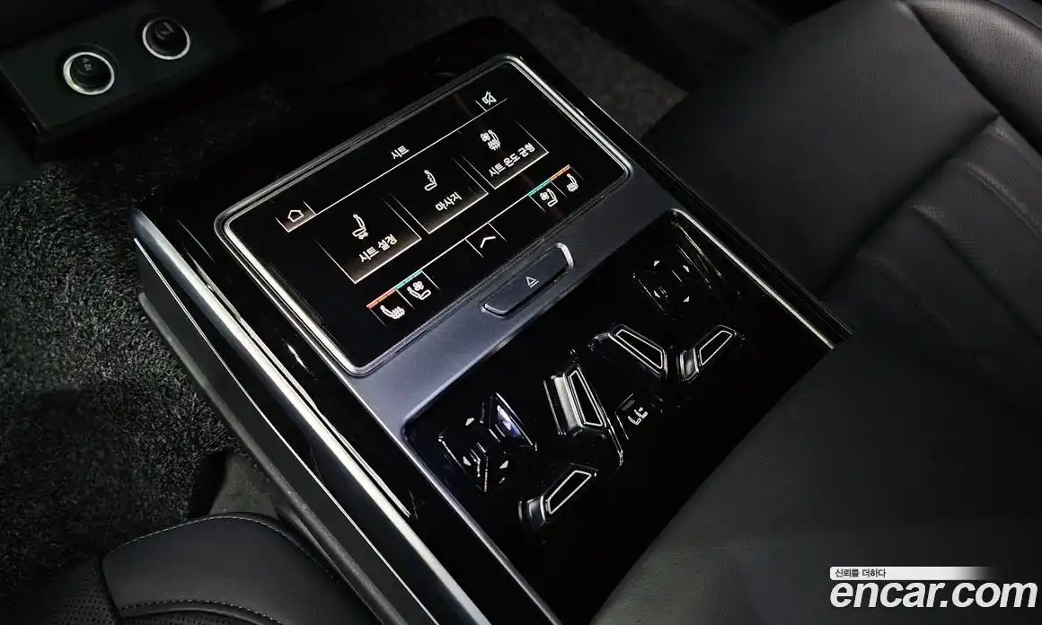 Audi A8 2020 3.0 гидро в Москве № 212402, фото 20