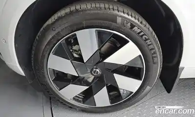 Volvo XC60 2025 2.0 гидро в Москве № 212786, миниатюра 5