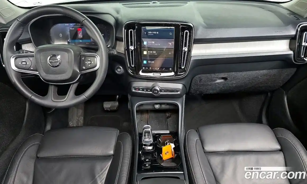 Volvo XC40 2023 2.0 гидро в Москве № 212796, фото 7