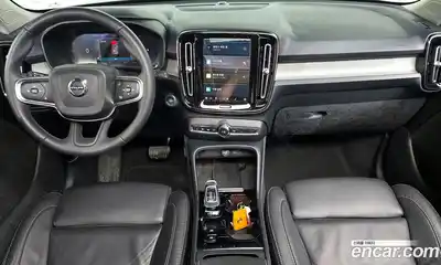 Volvo XC40 2023 2.0 гидро в Москве № 212796, миниатюра 7
