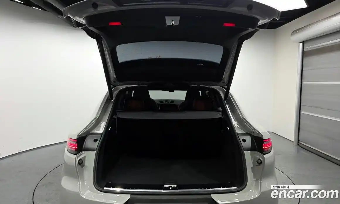 Porsche Cayenne 2022 3.0 гидро в Москве № 213071, фото 19