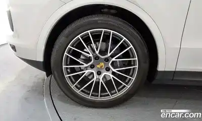 Porsche Cayenne 2022 3.0 гидро в Москве № 213071, миниатюра 5