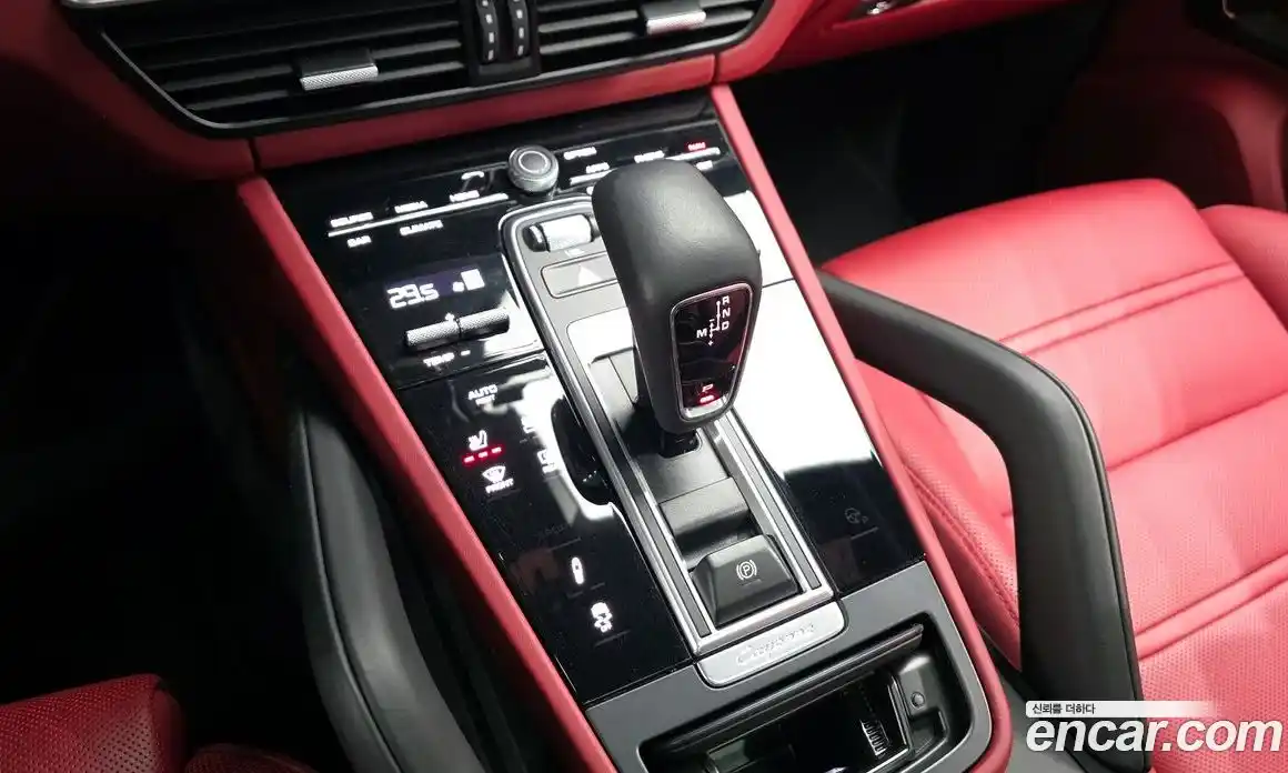 Porsche Cayenne 2022 3.0 гидро в Москве № 213071, фото 8