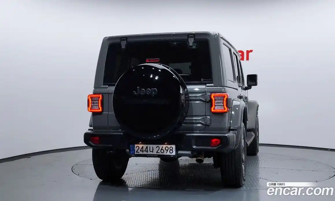 Jeep Wrangler 2021 2.0 гидро в Москве № 215443, фото 4