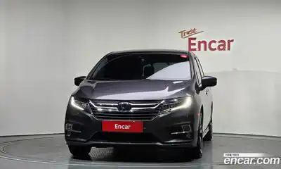 Honda Odyssey 2018 3.5 гидро в Москве № 215695, миниатюра 3