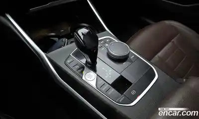 BMW 3-Series 2019 2.0 гидро в Москве № 229186, миниатюра 9