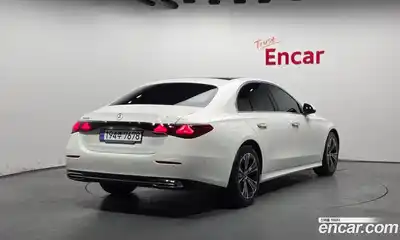 Mercedes-Benz E-Class 2025 2.0 гидро в Москве № 229455, миниатюра 2