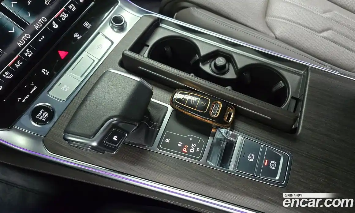 Audi A7 2023 3.0 гидро в Москве № 229763, фото 9