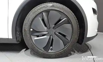 Tesla Model Y 2025 0.2 гидро в Москве № 231502, миниатюра 5