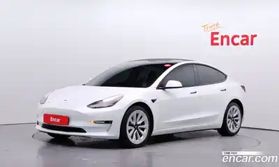Tesla Model 3, 2022