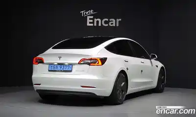Tesla Model 3 2022 0.2 гидро в Москве № 231940, миниатюра 2