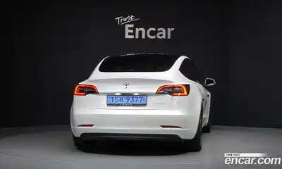 Tesla Model 3 2022 0.2 гидро в Москве № 231940, миниатюра 4