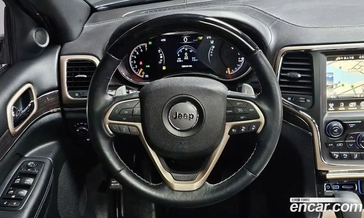 Jeep Cherokee 2017 3.6 гидро в Москве № 232658, фото 14