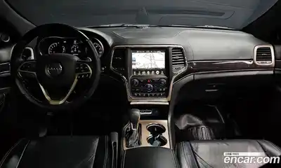 Jeep Cherokee 2017 3.6 гидро в Москве № 232658, миниатюра 7