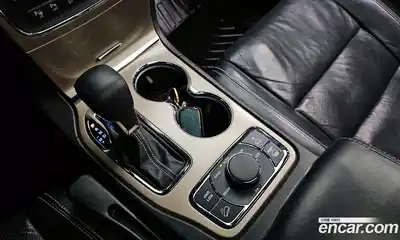 Jeep Cherokee 2017 3.6 гидро в Москве № 232658, миниатюра 9