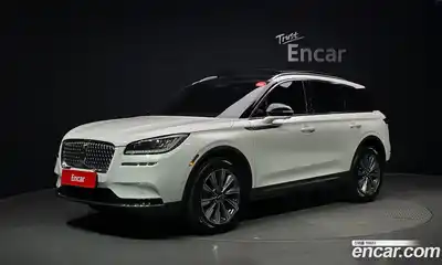 Lincoln Corsair, 2022