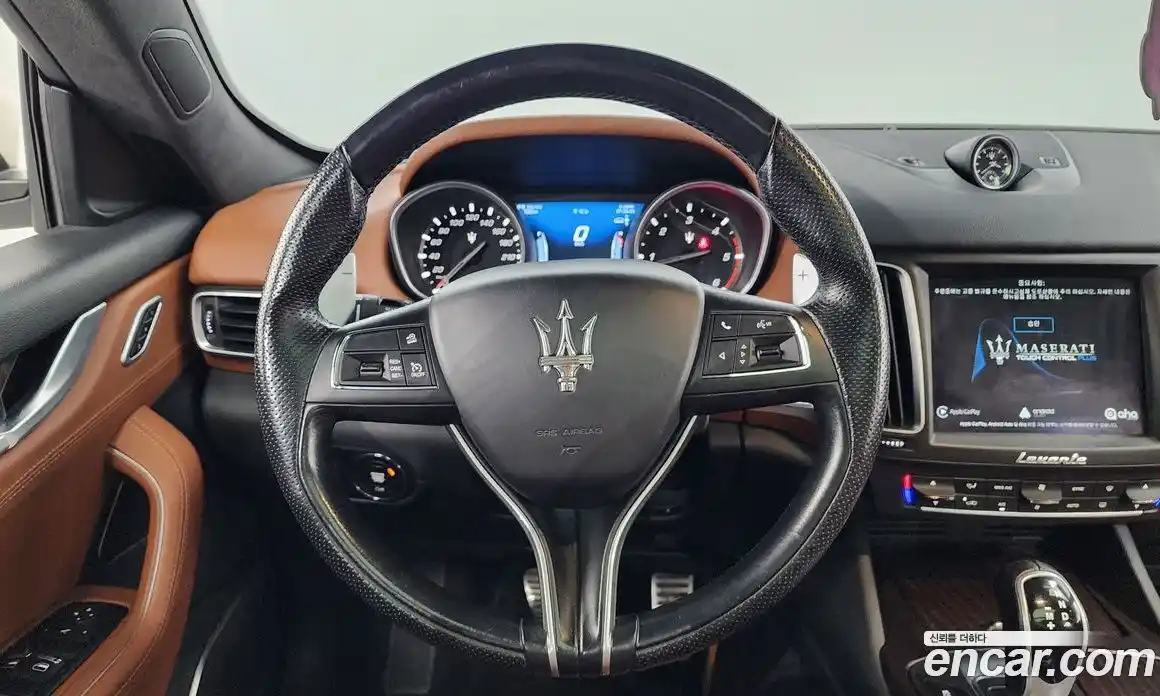 Maserati Levante 2018 3.0 гидро в Москве № 255919, фото 13