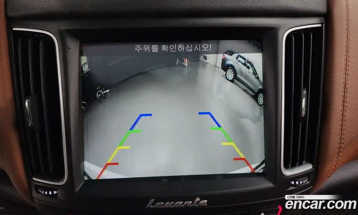 Maserati Levante 2018 3.0 гидро в Москве № 255919, фото 16