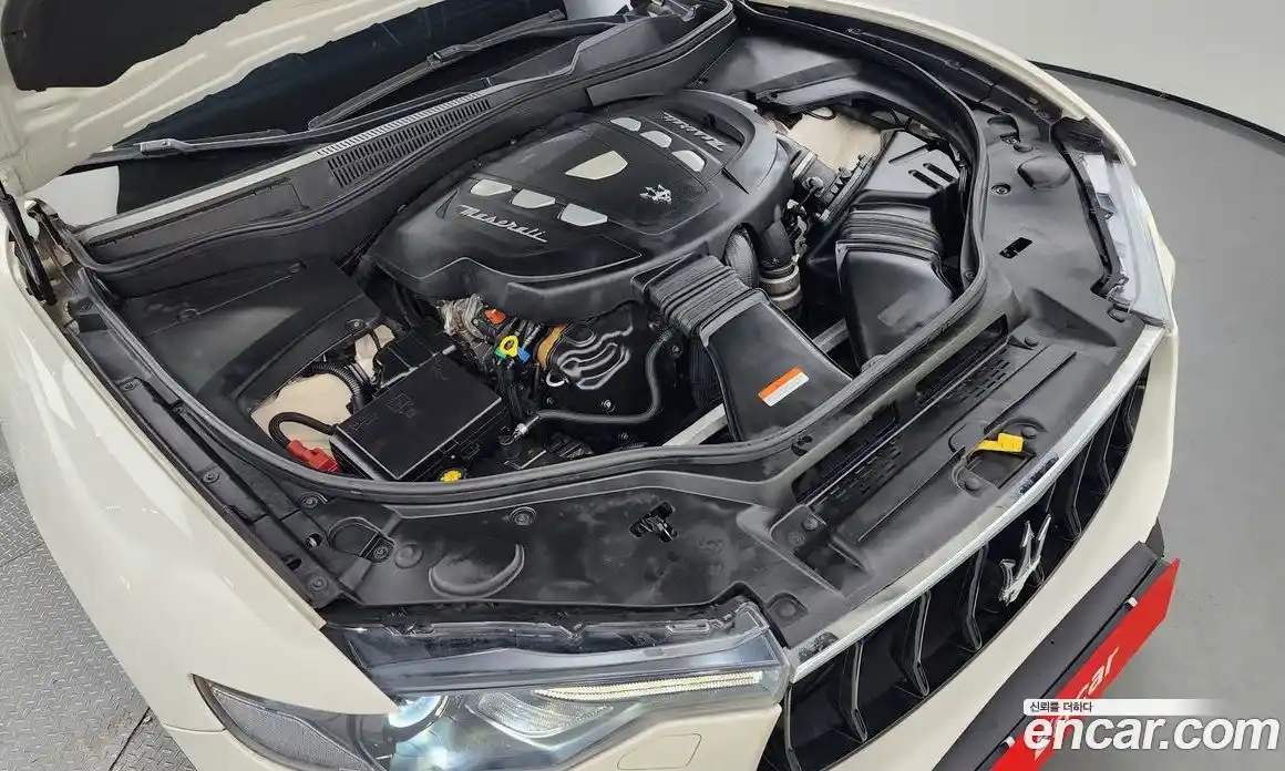 Maserati Levante 2018 3.0 гидро в Москве № 255919, фото 6