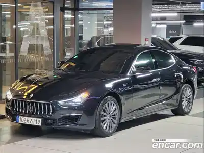 Maserati Ghibli, 2022