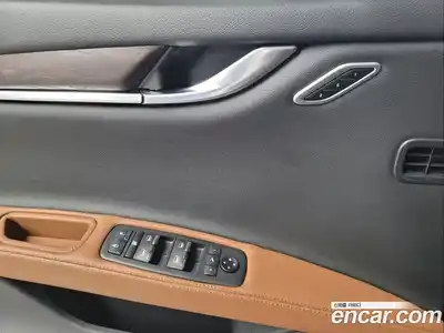 Maserati Ghibli 2022 2.0 гидро в Москве № 256002, миниатюра 12