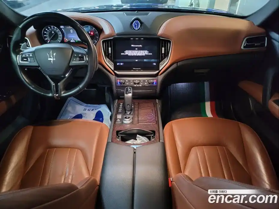 Maserati Ghibli 2022 2.0 гидро в Москве № 256002, фото 10