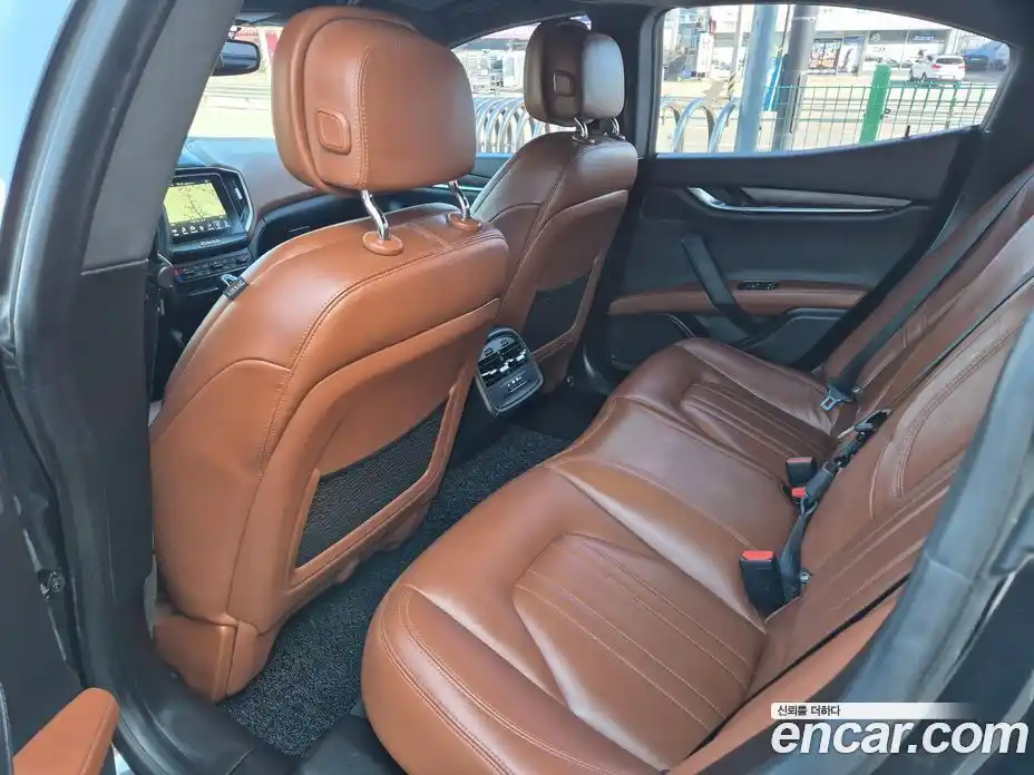 Maserati Ghibli 2017 3.0 гидро в Москве № 256028, фото 16