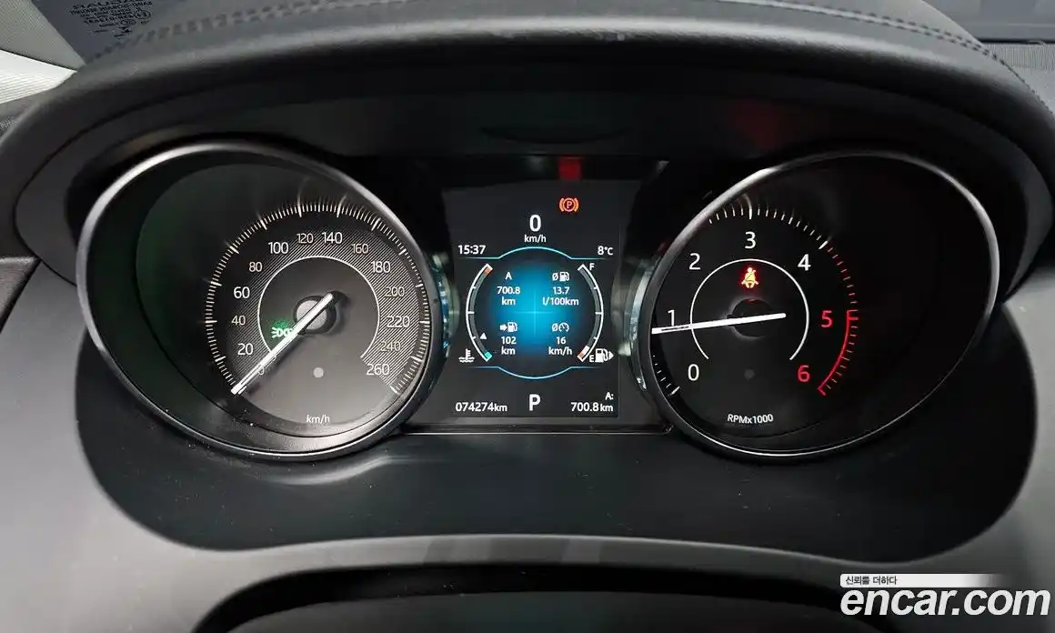 Jaguar E-Pace 2019 2.0 гидро в Москве № 256083, фото 8