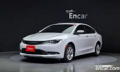 Chrysler 200, 2015