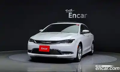 Chrysler 200 2015 2.4 гидро в Москве № 256738, миниатюра 3