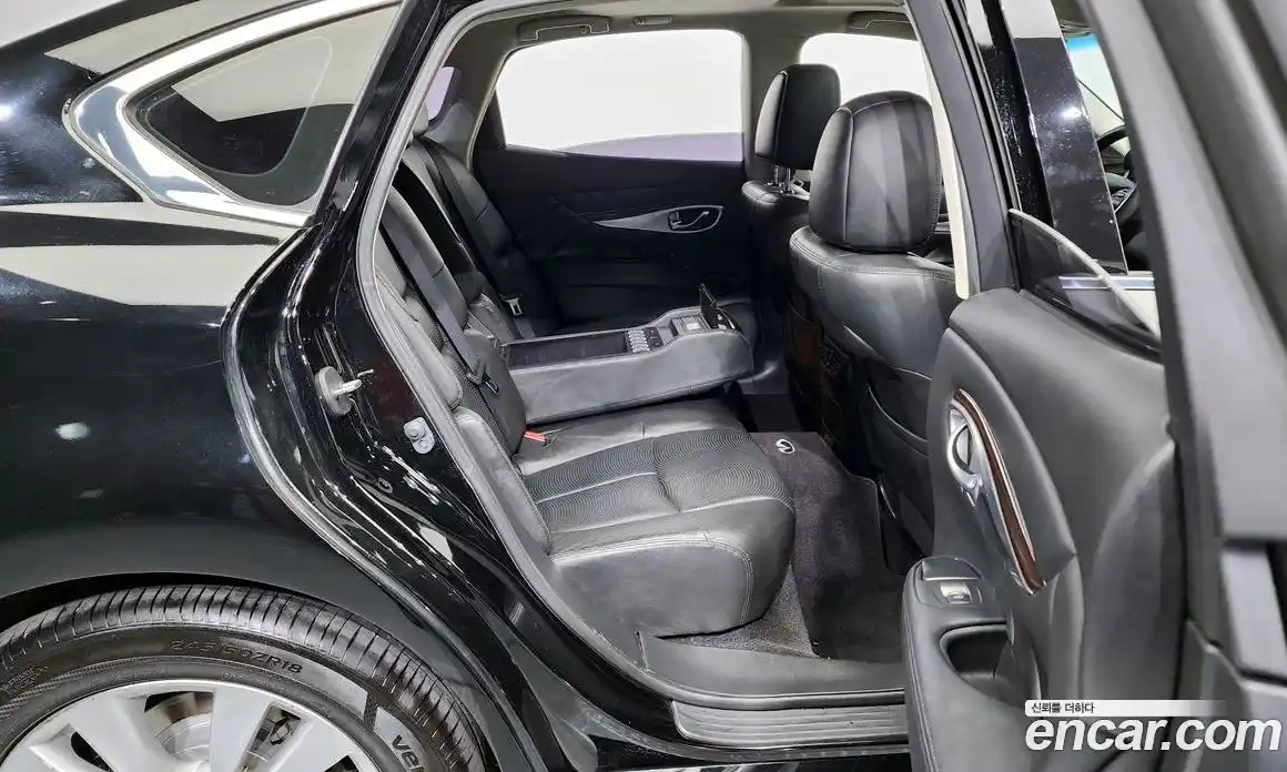 Infiniti M 2010 3.7 гидро в Москве № 267806, фото 12
